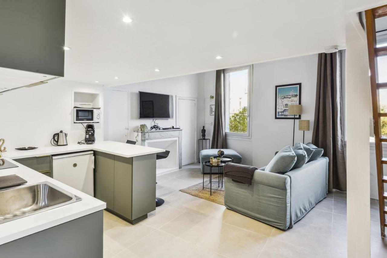 Charmant Logement Au Coeur Du Cours Julien Marselha Exterior foto
